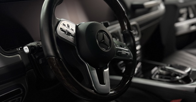 Чистый салон Mercedes-Benz